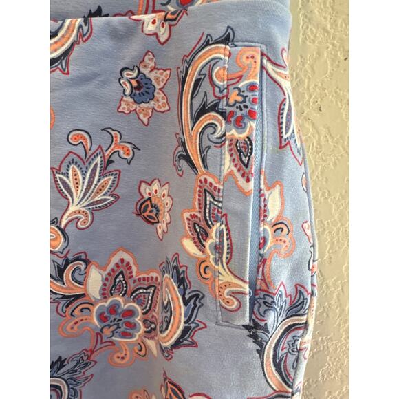 Women’s Talbots Skort. Size Large - Picture 2 of 3